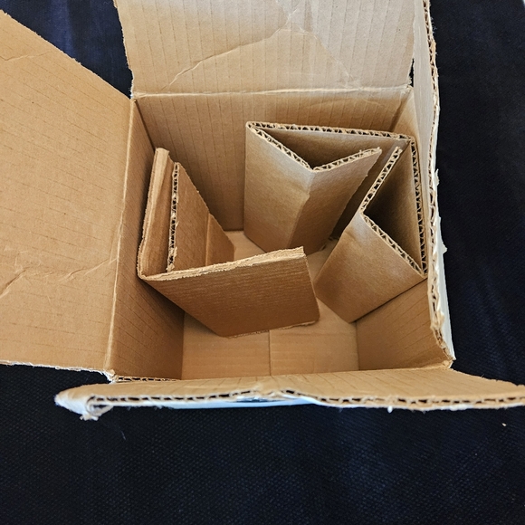 Vintage Indiana Glass ~Tiara Exclusive ~Chantilly Green Sandwich Pattern Pitcher - Picture 10 of 10